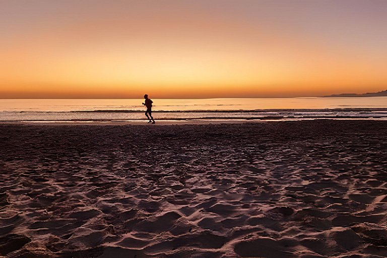 Pé na Areia, 2 Quartos, Compacto e Funcional