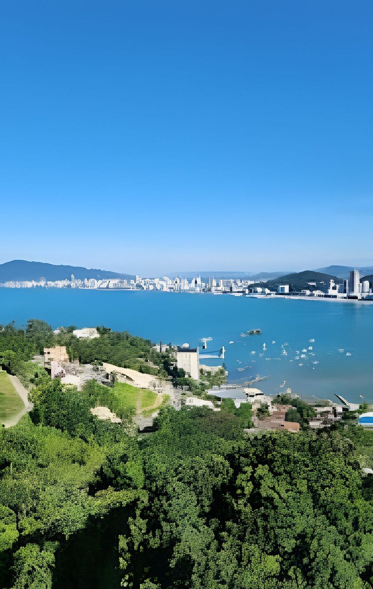 Pé na Areia, 2 Quartos, Compacto e Funcional