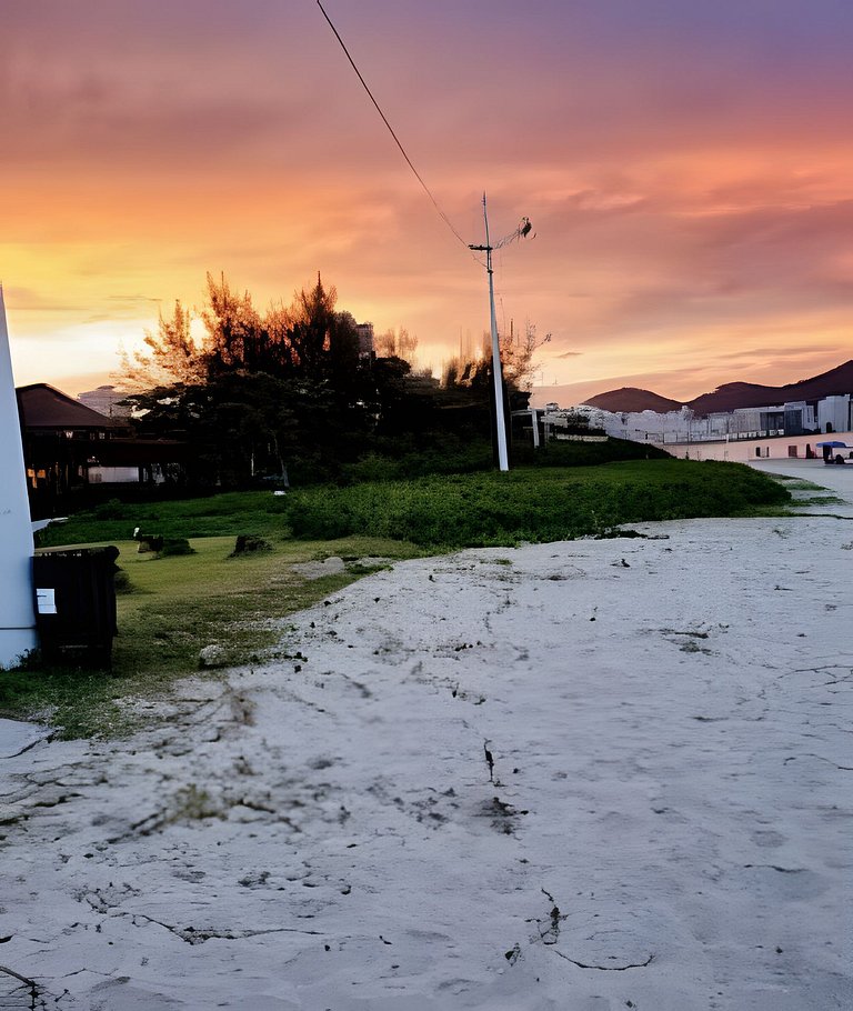 Pé na Areia, 2 Quartos, Compacto e Funcional