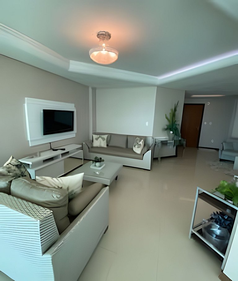 Apartamento frente-mar, Luxuoso, Meia Praia