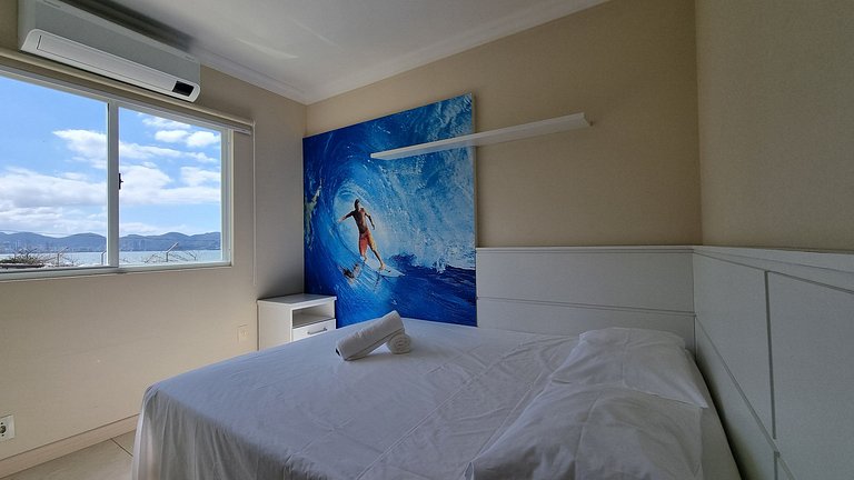 Apartamento frente-mar, Sofisticado Meia Praia