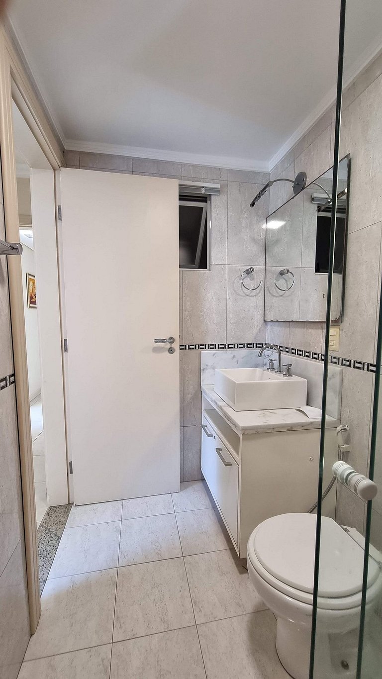 Apartamento frente-mar, Sofisticado Meia Praia