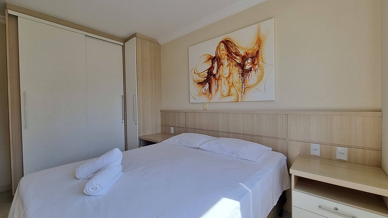 Apartamento frente-mar, Sofisticado Meia Praia