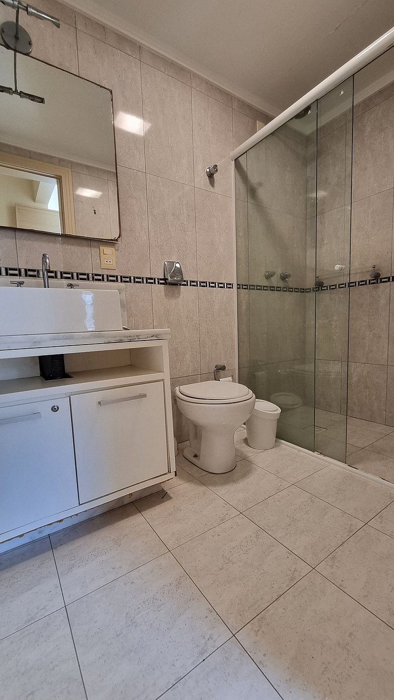 Apartamento frente-mar, Sofisticado Meia Praia