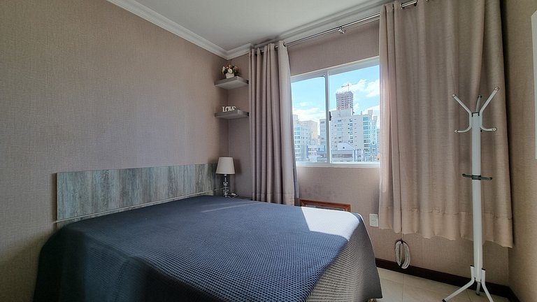 Apartamento frente-mar, Luxuoso, Meia Praia