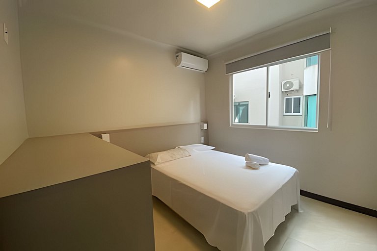 Apartamento frente-mar, Funcional, Meia Praia