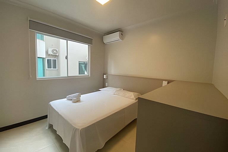 Apartamento frente-mar, Funcional, Meia Praia