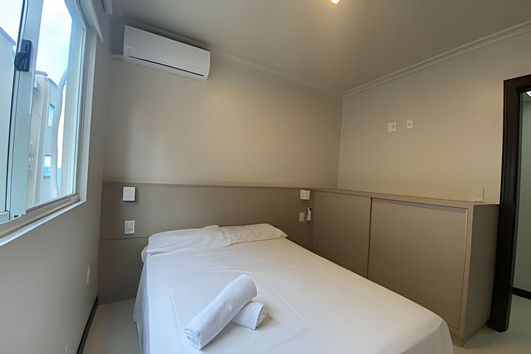 Apartamento frente-mar, Funcional, Meia Praia