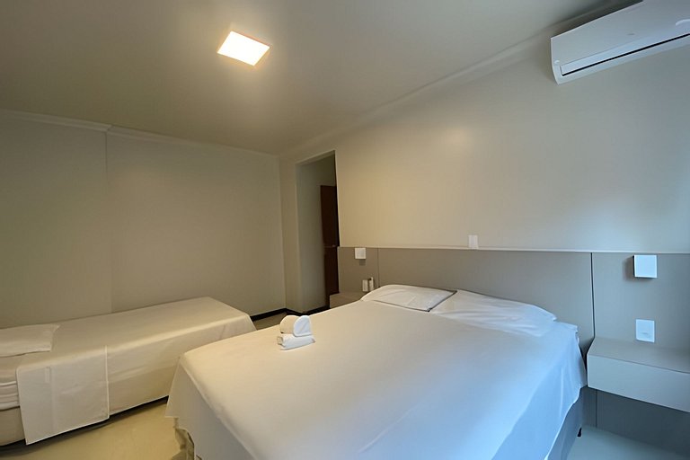 Apartamento frente-mar, Funcional, Meia Praia