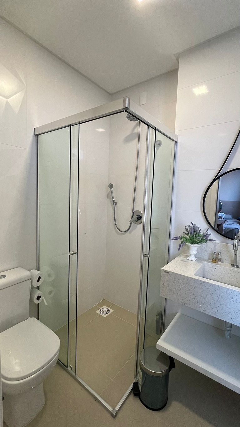 Spazzio D'Art: 3 suítes, vista mar, self checkin