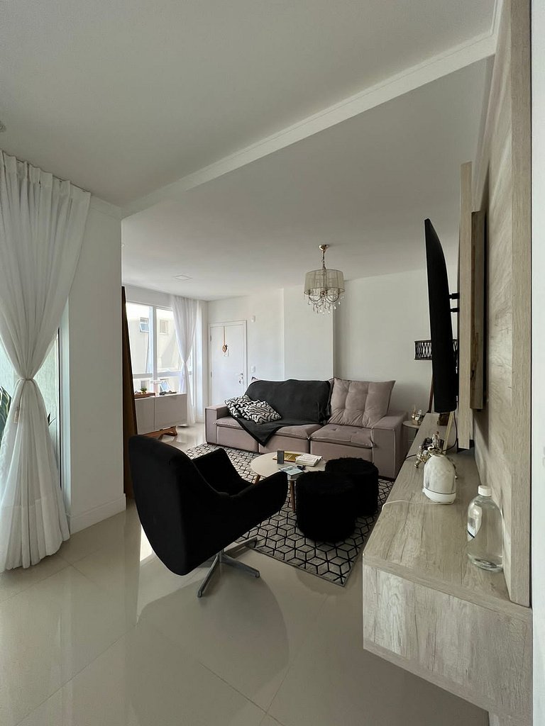 Spazzio D'Art: 3 suítes, vista mar, self checkin