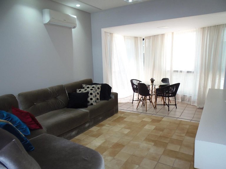 Pé na Areia, 2 Quartos, Compacto e Funcional