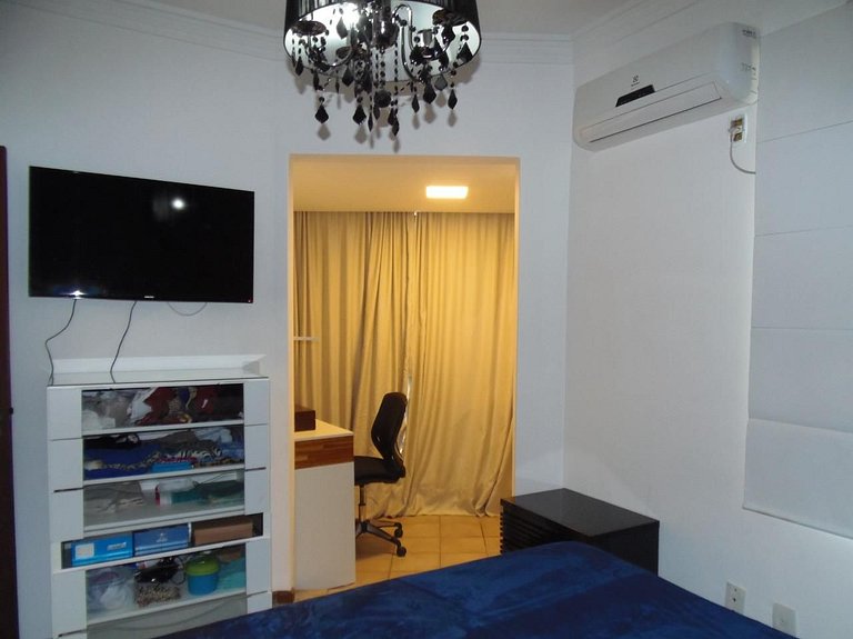 Pé na Areia, 2 Quartos, Compacto e Funcional