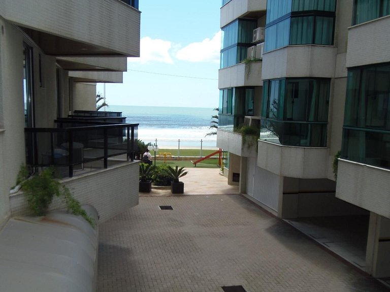 Pé na Areia, 2 Quartos, Compacto e Funcional