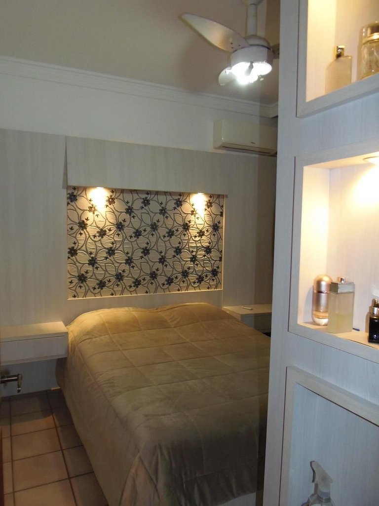 Pé na Areia, 2 Quartos, Compacto e Funcional