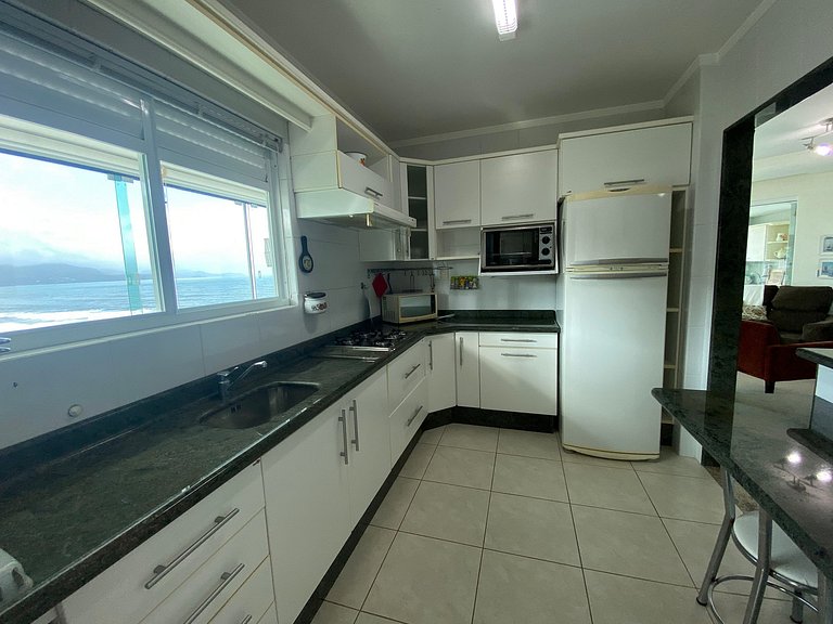 Apartamento Paradisíaco à Beira-Mar