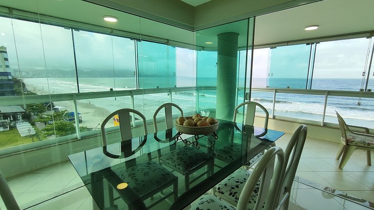 Apartamento Paradisíaco à Beira-Mar