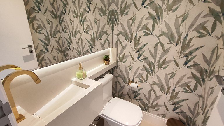 Spazzio D'Art: 3 suítes, vista mar, self checkin