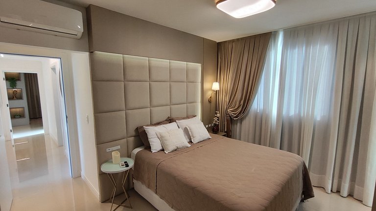 Spazzio D'Art: 3 suítes, vista mar, self checkin