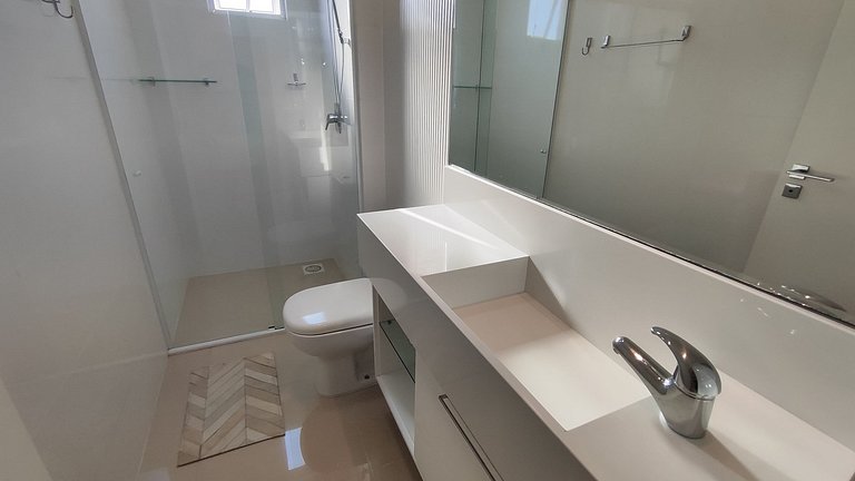 Spazzio D'Art: 3 suítes, vista mar, self checkin