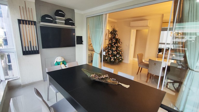 Spazzio D'Art: 3 suítes, vista mar, self checkin