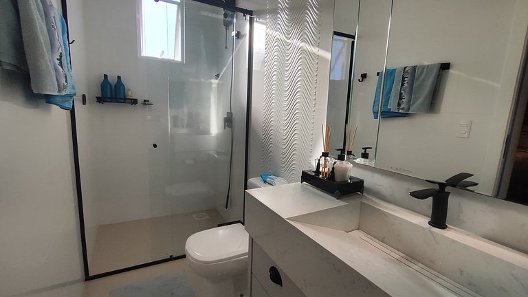 Spazzio D'Art: 3 suítes, vista mar, self checkin