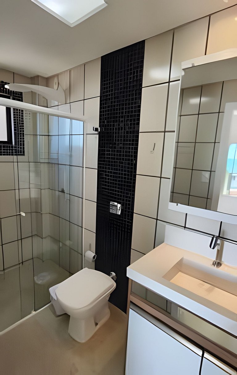 Cobertura com Terraço e Vista Mar - Meia Praia