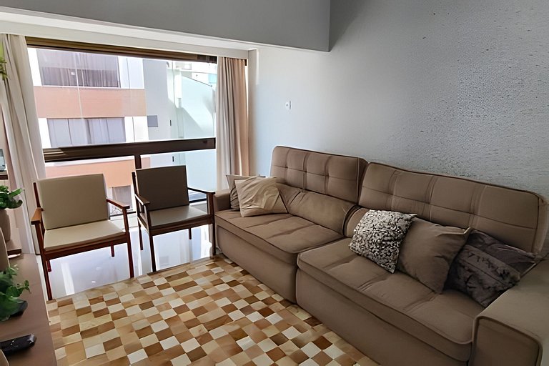 Cobertura com Terraço e Vista Mar - Meia Praia