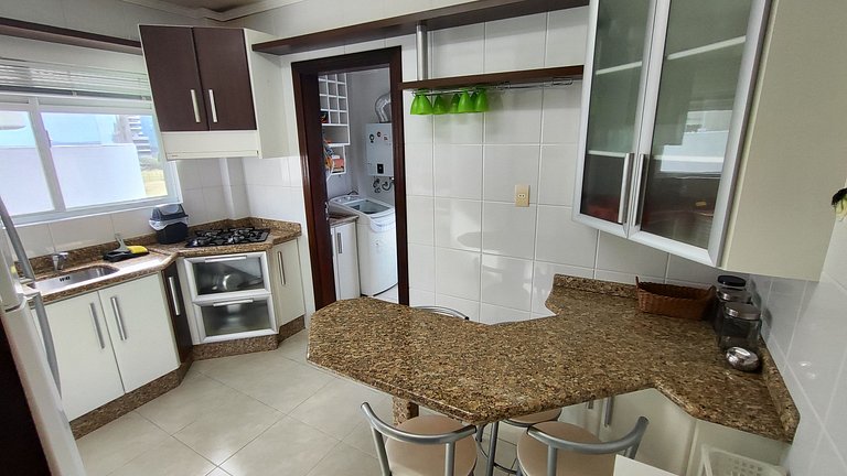 Apartamento beira-mar em localização maravilhosa