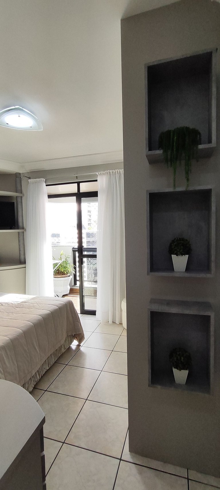 4 quartos, central, quadra mar