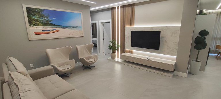 Apartamento NOVO com 3 suítes, decoração impecável