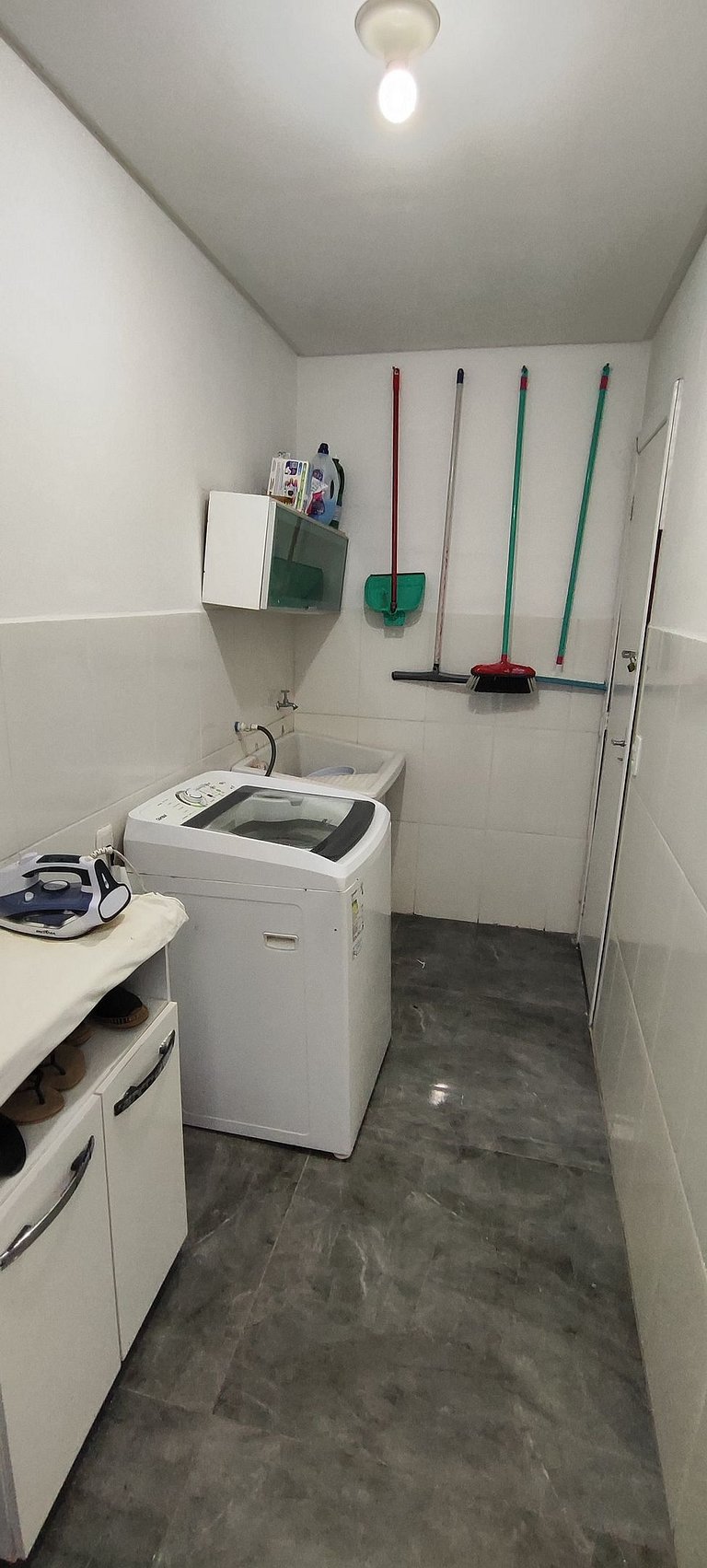 Casa ampla com lazer e praia próxima para famílias