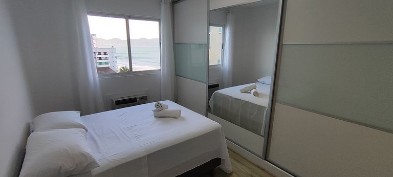 Acorde ao som do mar em suítes confortáveis