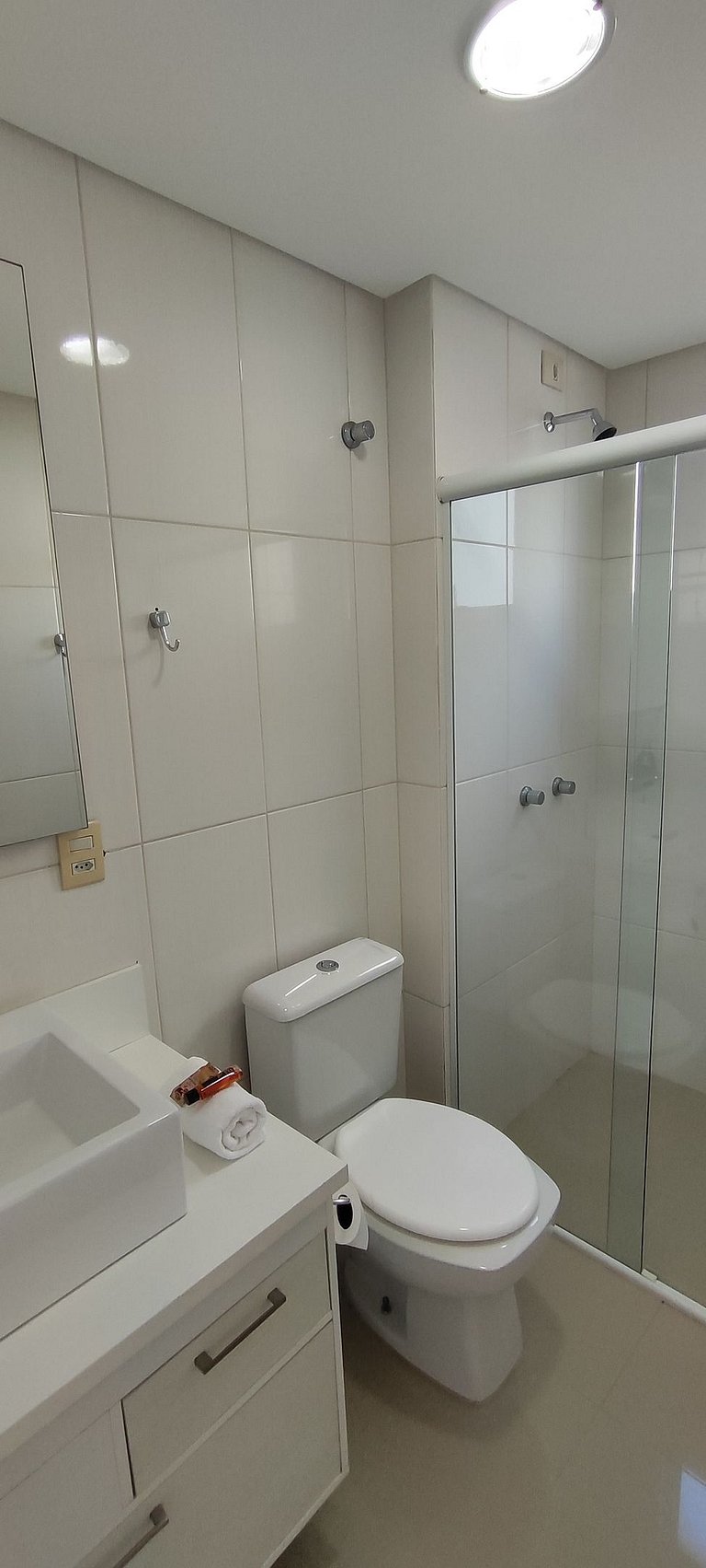 Duplex impecável a passos do mar e do HardRock