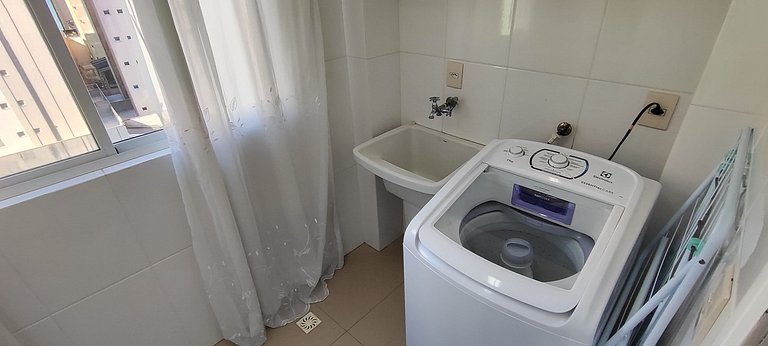Duplex impecável a passos do mar e do HardRock