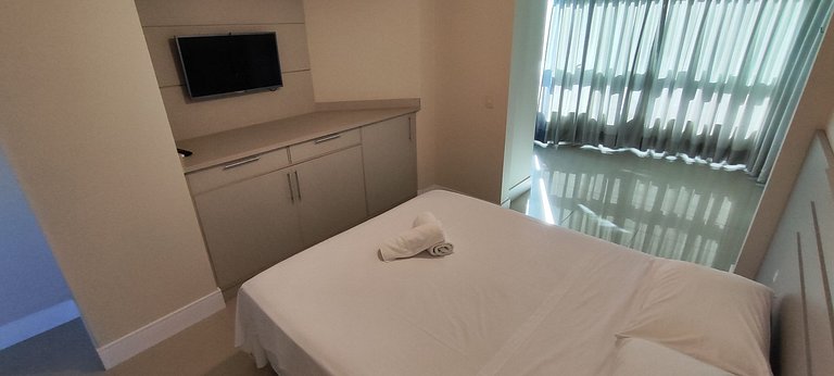 Duplex impecável a passos do mar e do HardRock