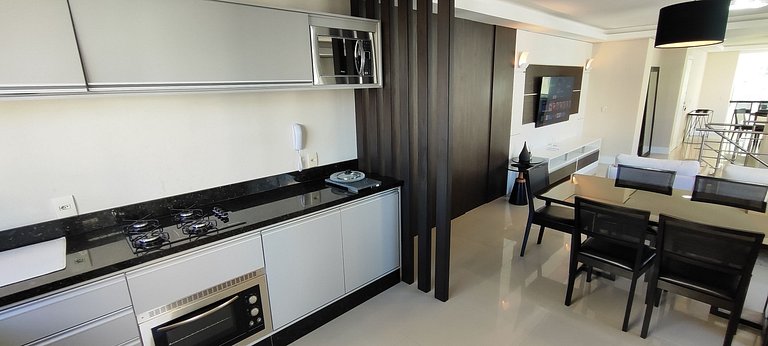 Duplex impecável a passos do mar e do HardRock