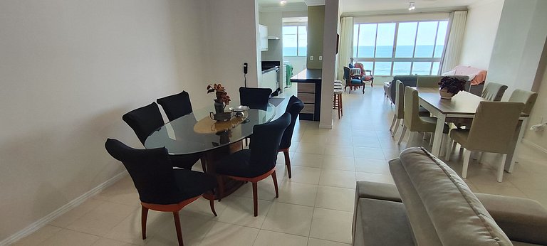 Experiência beira-mar, vista panorâmica e 3 suítes