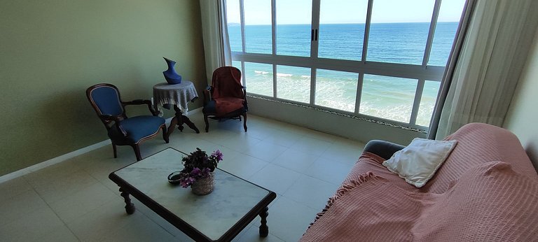 Experiência beira-mar, vista panorâmica e 3 suítes