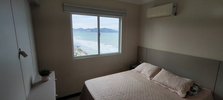 Apartamento frente-mar, Aprazível, Meia Praia