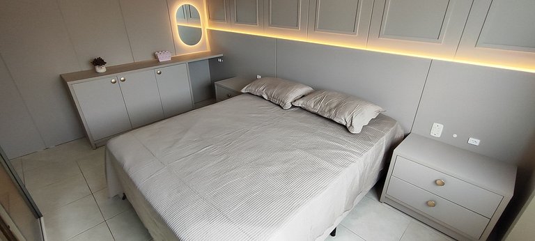 Apartamento frente-mar, Aprazível, Meia Praia