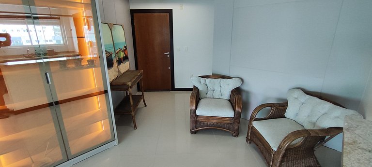 Apartamento frente-mar, Aprazível, Meia Praia