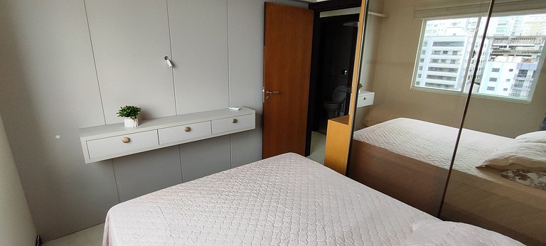 Apartamento frente-mar, Aprazível, Meia Praia