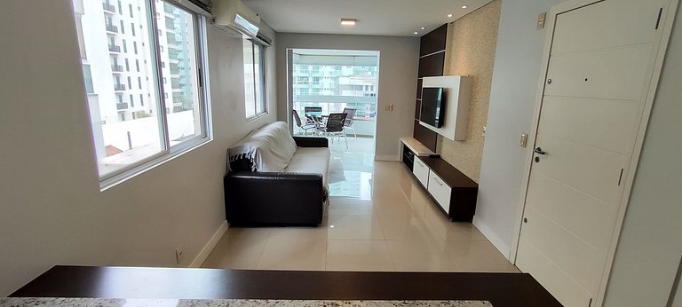 Quadra-mar funcional varanda gourmet com vista mar