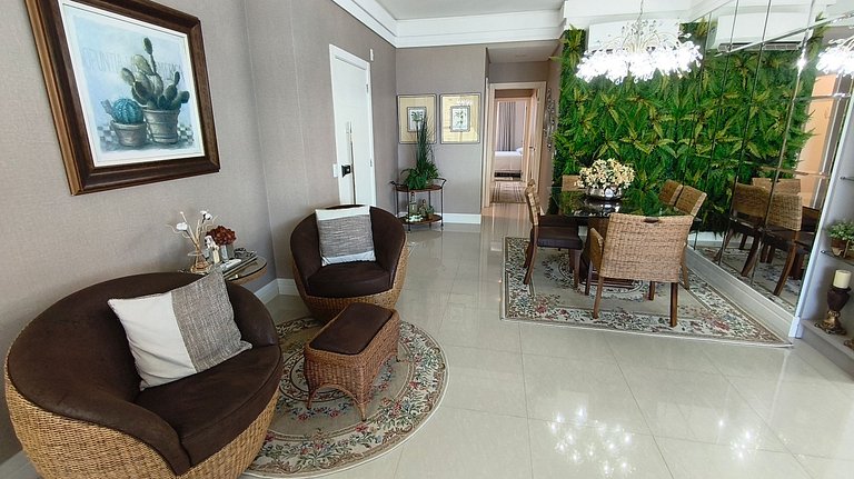 Ambiente sofisticado frente-mar com 3 suítes