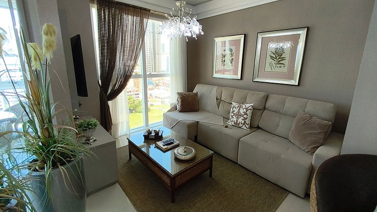 Ambiente sofisticado frente-mar com 3 suítes