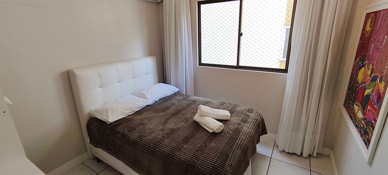 Conforto em frente ao mar, sacada e churrasqueira