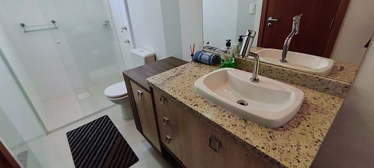 Vista panorâmica, 3 suítes amplas e muito conforto