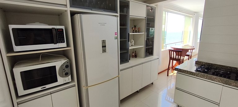 Vista panorâmica, 3 suítes amplas e muito conforto