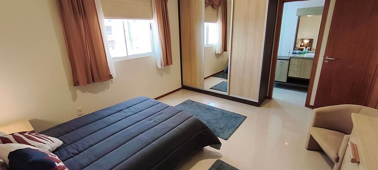 Vista panorâmica, 3 suítes amplas e muito conforto